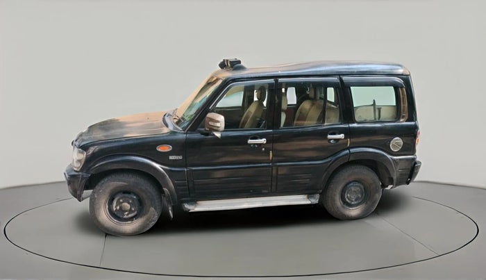 2003 Mahindra Scorpio 2.6 DX, Diesel, Manual, 1,22,787 km, exterior