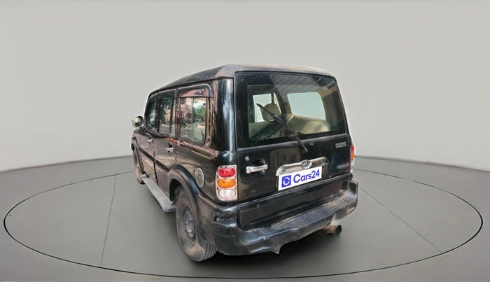 2003 Mahindra Scorpio 2.6 DX, Diesel, Manual, 1,22,787 km, exterior