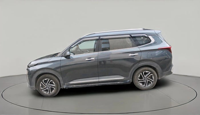 2022 KIA CARENS LUXURY PLUS 1.4 PETROL 7 STR, Petrol, Manual, 61,078 km, exterior