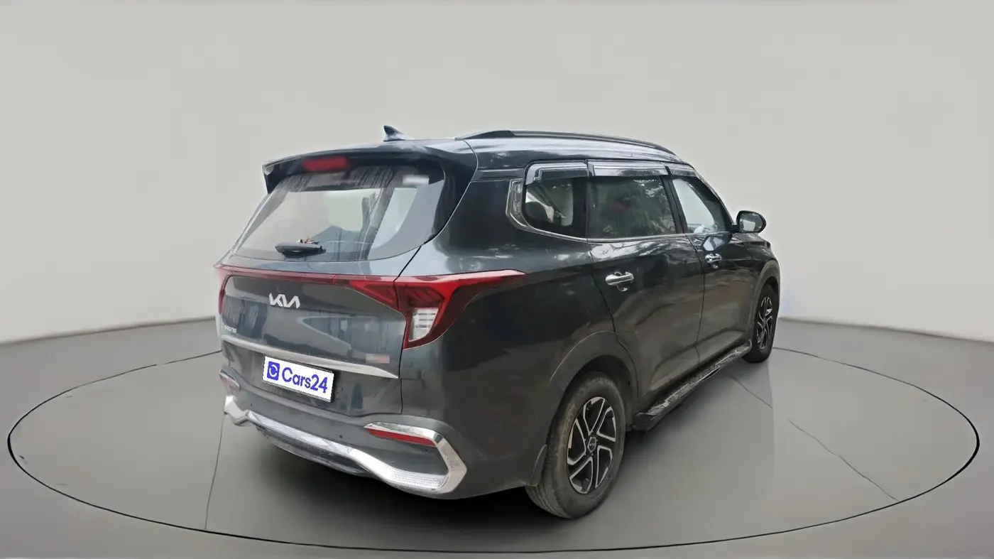 2022 KIA CARENS LUXURY PLUS 1.4 PETROL 7 STR, Petrol, Manual, 61,078 km, exterior