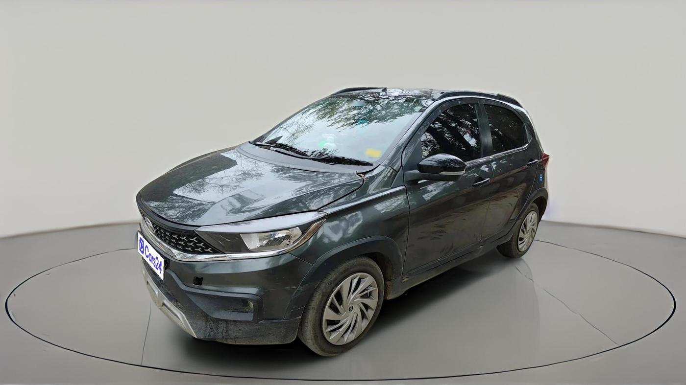 2022 Tata TIAGO NRG XZ MT, Petrol, Manual, 31,360 km, exterior