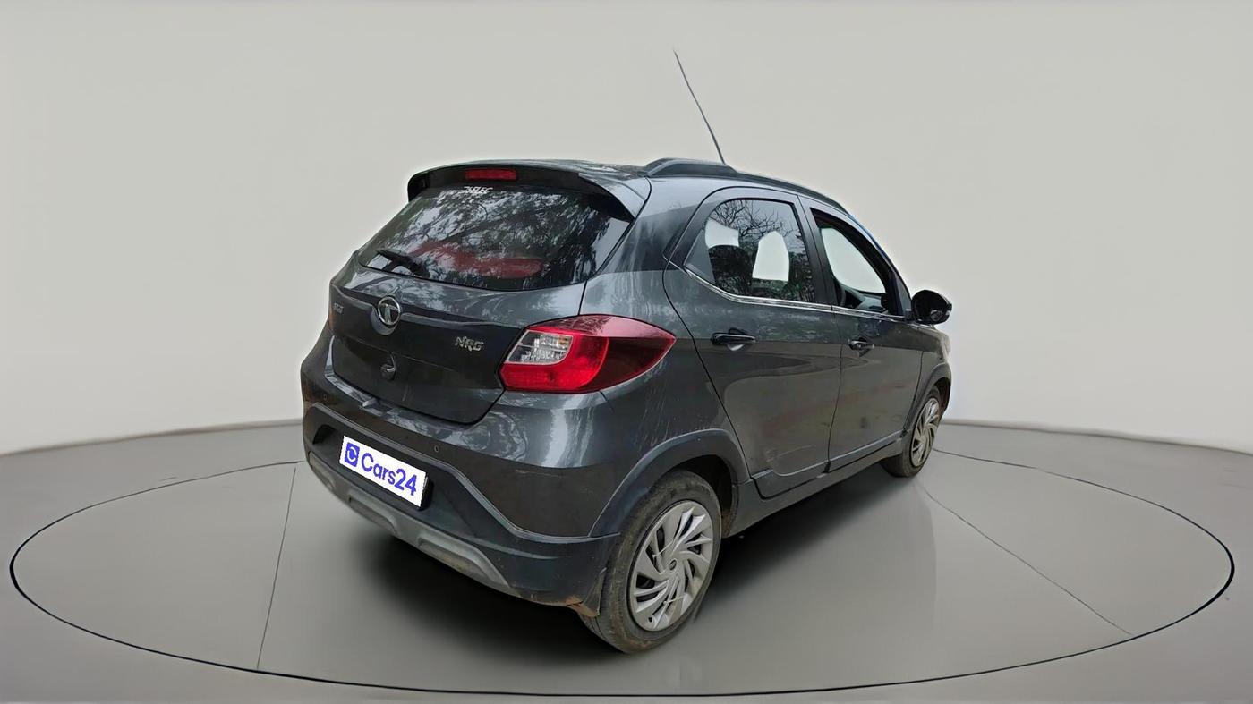 2022 Tata TIAGO NRG XZ MT, Petrol, Manual, 31,360 km, exterior