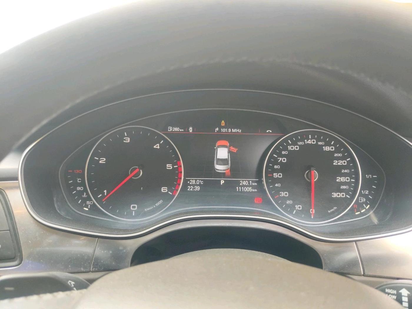 2013 Audi A6 2.0 TDI PREMIUM, Diesel, Automatic, 1,11,005 km, interior