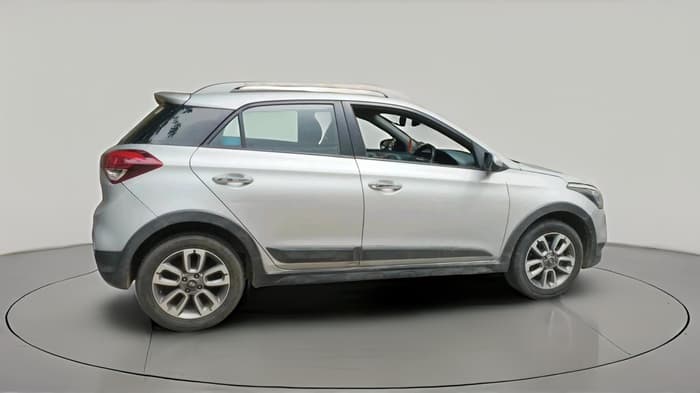 2015 Hyundai i20 Active 1.4 SX, Diesel, Manual, 1,05,994 km, exterior