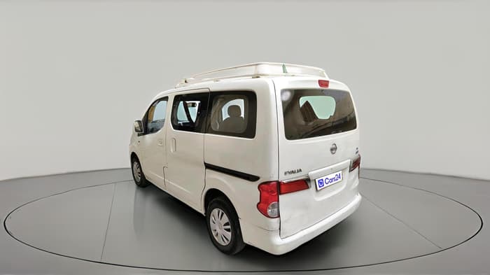 2013 Nissan Evalia XL, Diesel, Manual, 1,71,099 km, exterior