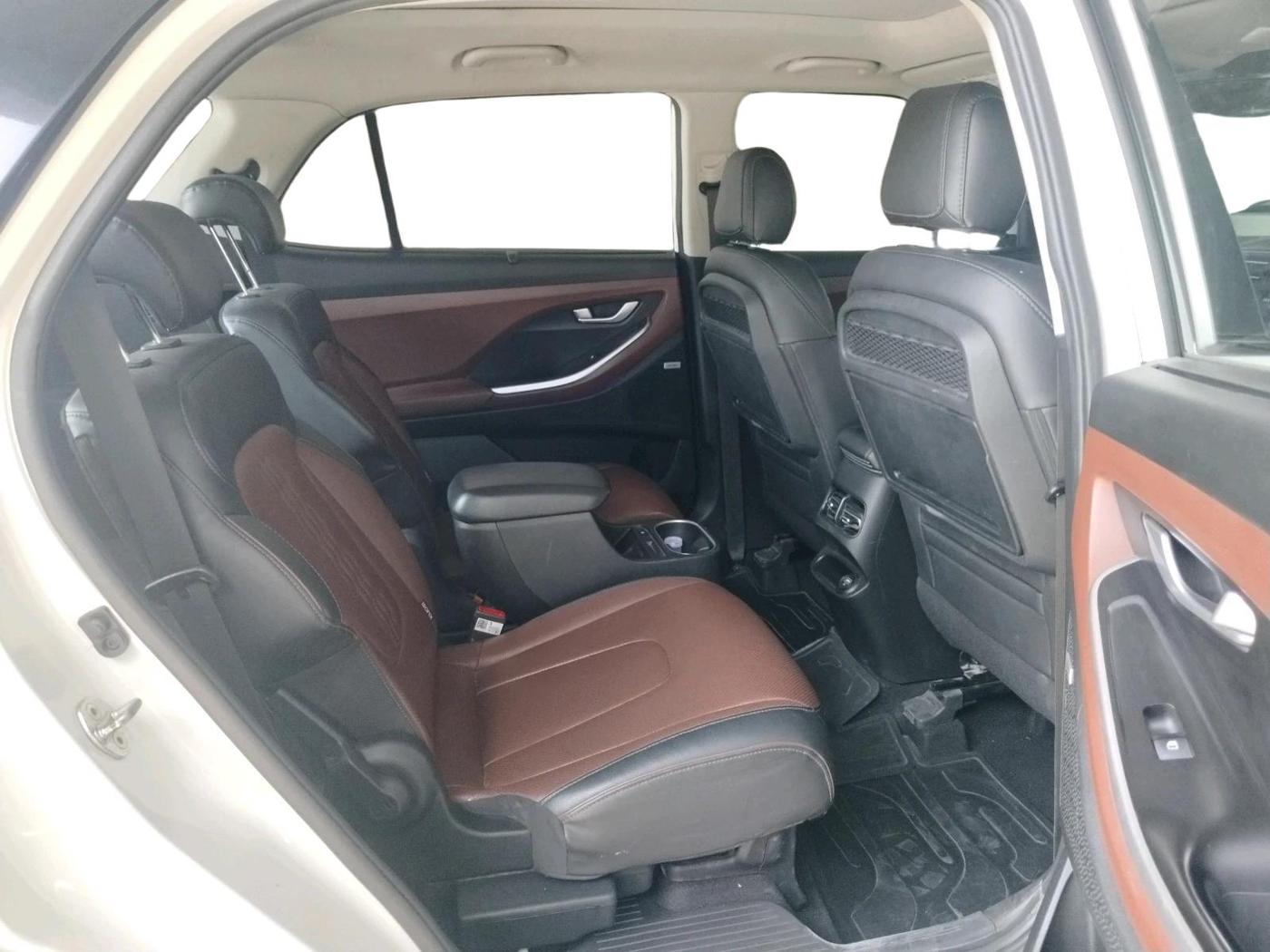 2021 Hyundai ALCAZAR PLATINUM(O) 6STR 1.5 AT, Diesel, Automatic, 77,448 km, interior