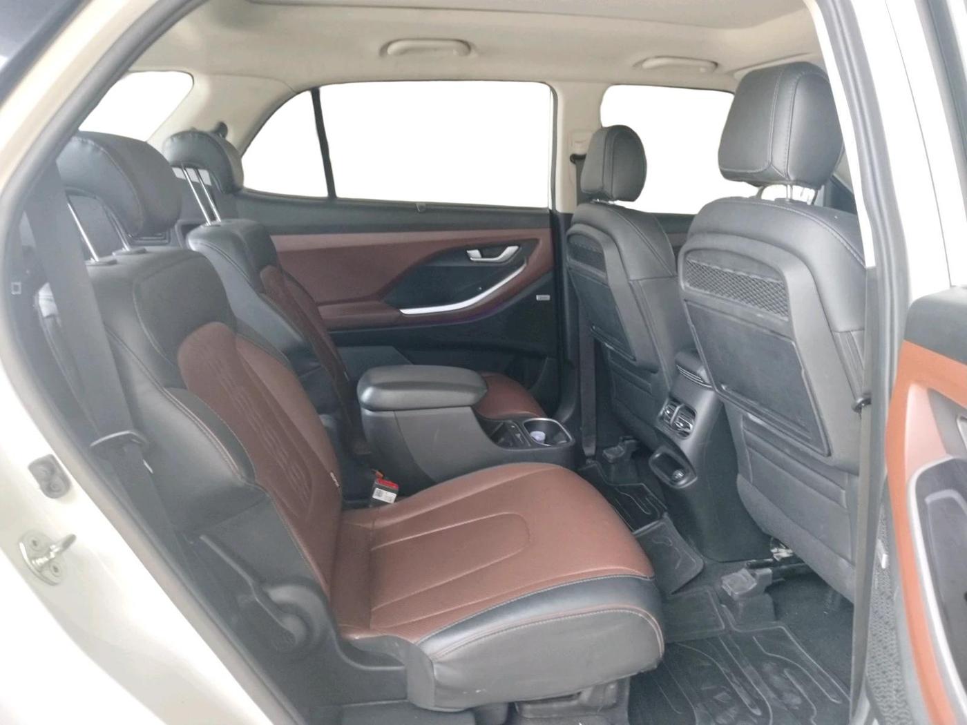 2021 Hyundai ALCAZAR PLATINUM(O) 6STR 1.5 AT, Diesel, Automatic, 77,448 km, interior