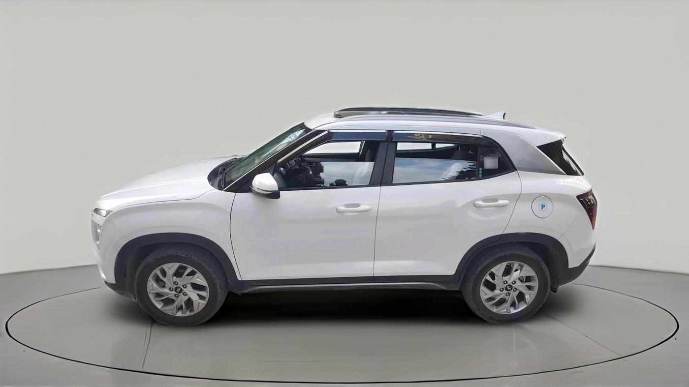 2022 Hyundai Creta SX EXECUTIVE 1.5 PETROL, Petrol, Manual, 19,948 km, exterior