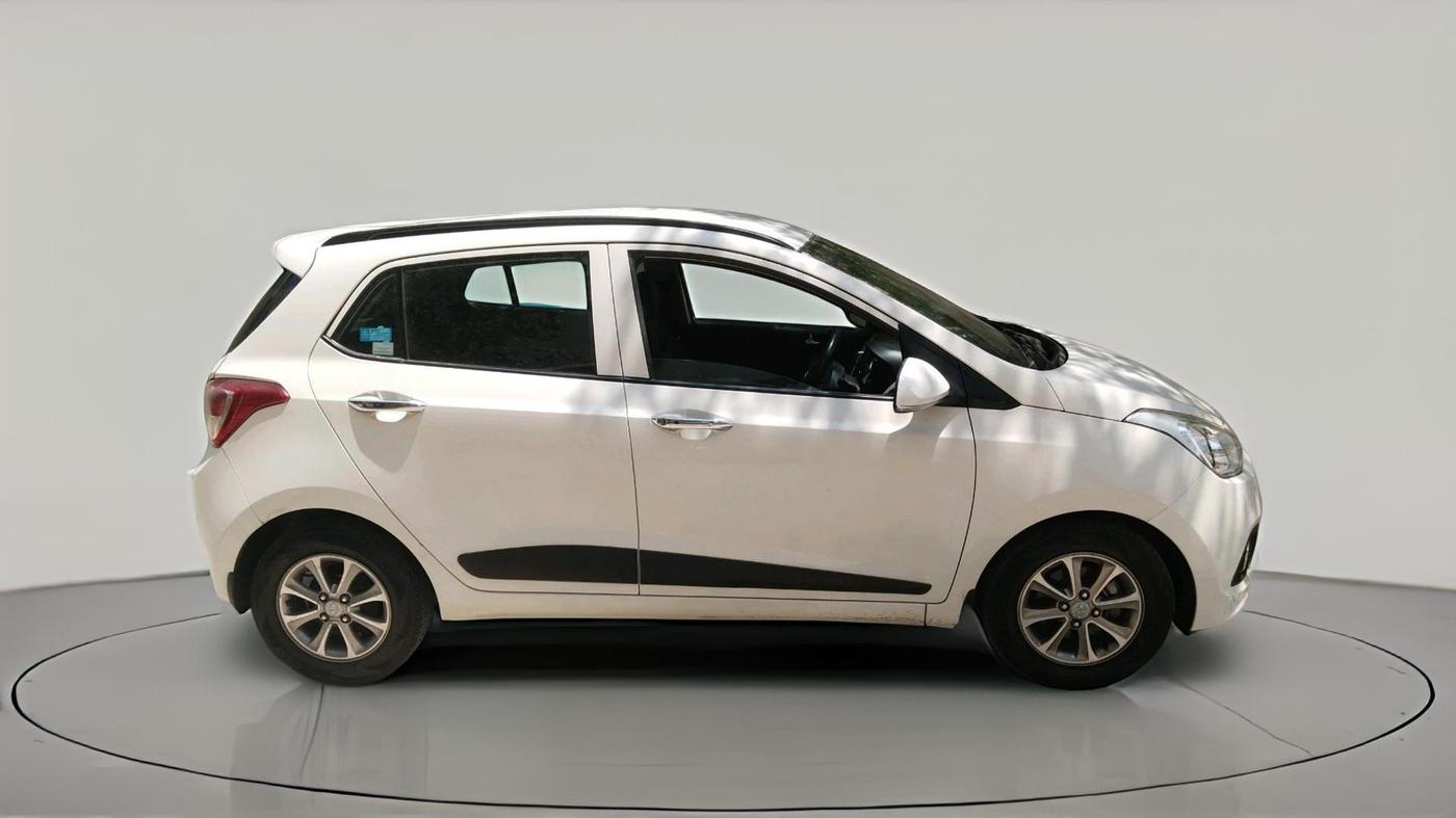 2016 Hyundai Grand i10 ASTA 1.2 KAPPA VTVT, Petrol, Manual, 1,16,991 km, exterior
