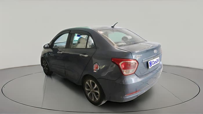 2015 Hyundai Xcent SX AT 1.2 (O), Petrol, Automatic, 1,88,084 km, exterior