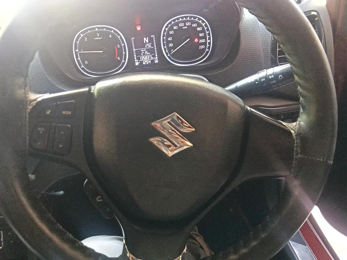 2018 Maruti Vitara Brezza ZDI PLUS AMT, Diesel, Automatic, 1,35,837 km, interior