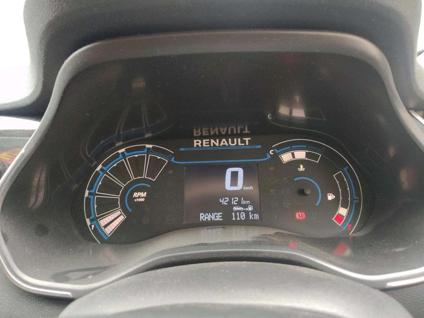 2021 Renault TRIBER RXT, Petrol, Manual, 42,121 km, interior