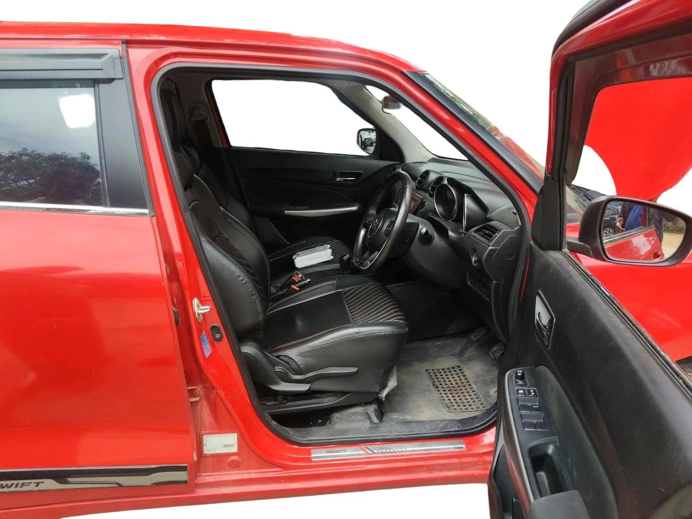2022 Maruti Swift ZXI, Petrol, Manual, 62,651 km, interior