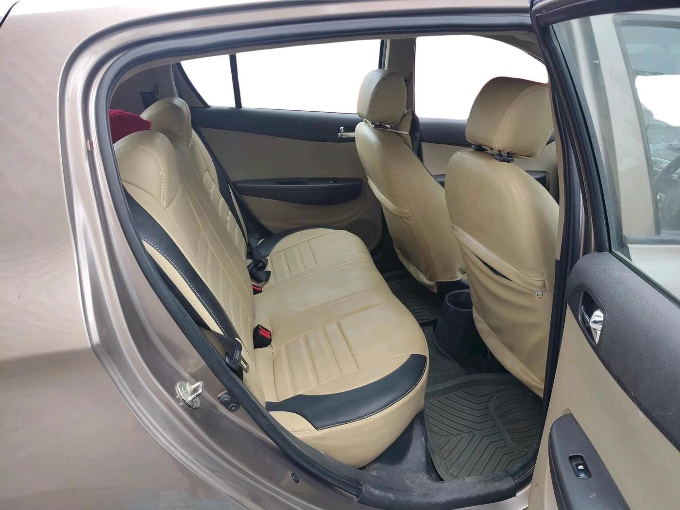 2012 Hyundai i20 MAGNA (O) 1.2, Petrol, Manual, 84,600 km, interior