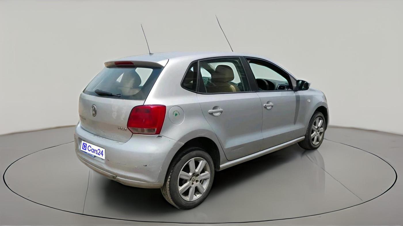 2011 Volkswagen Polo HIGHLINE1.2L, Petrol, Manual, 1,16,993 km, exterior