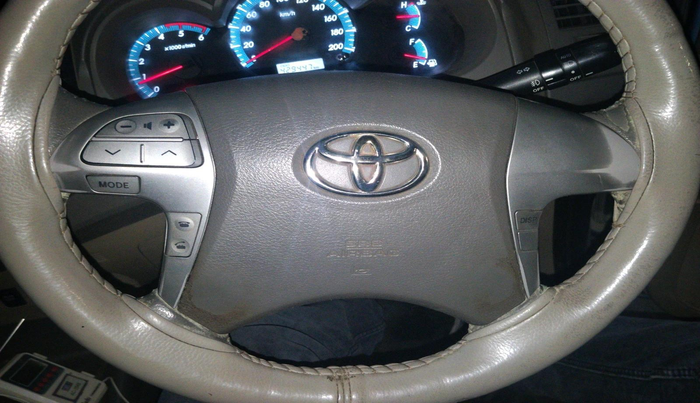 2013 Toyota Fortuner 3.0 4X4 MT, Diesel, Manual, 4,29,447 km, interior