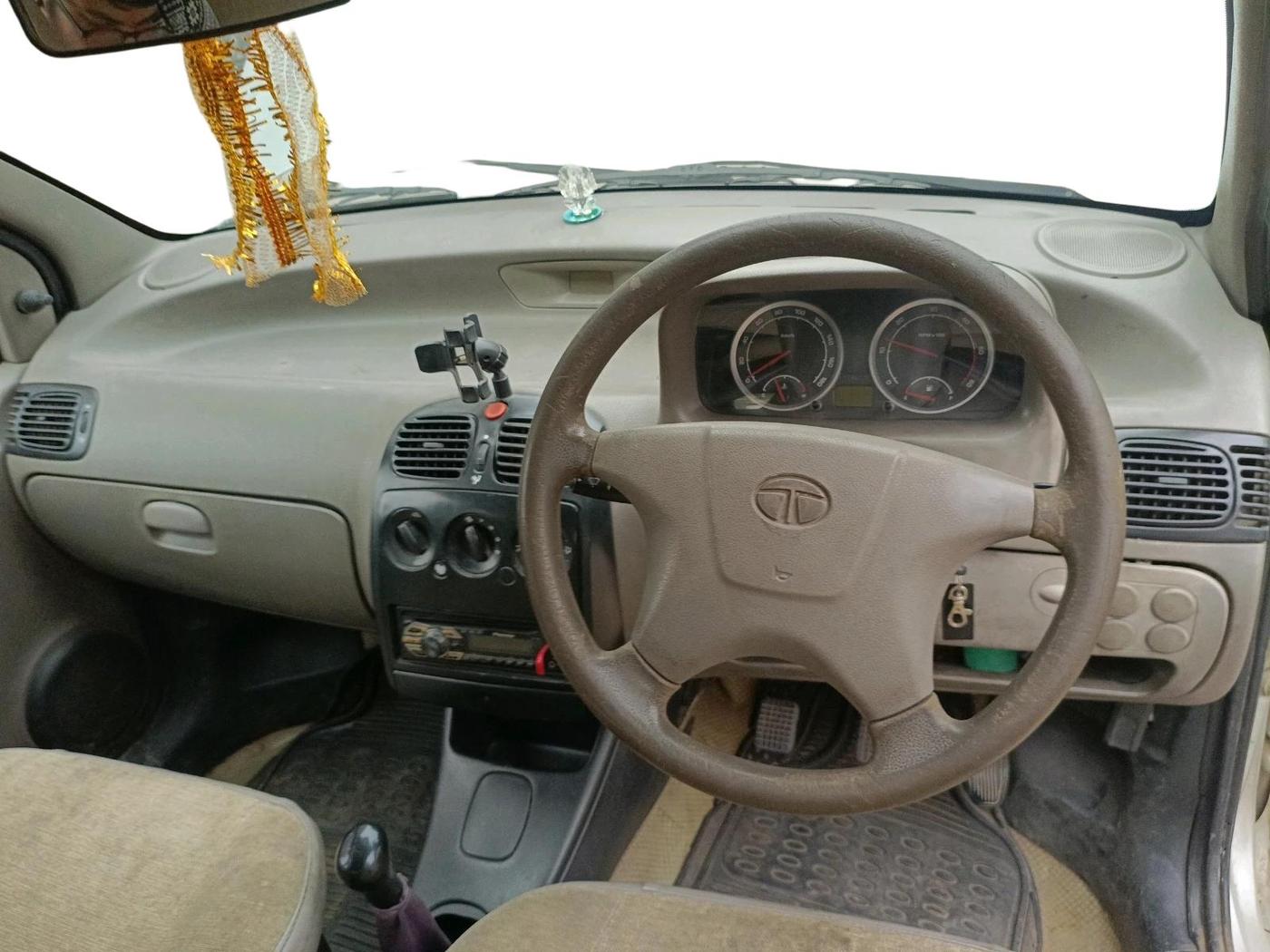 2012 Tata Indica EV2 L, Diesel, Manual, 2,17,583 km, interior