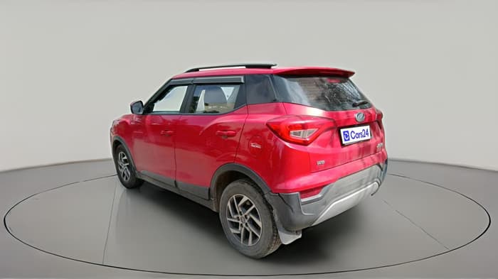 2022 Mahindra XUV300 W8 (O) 1.2 PETROL, Petrol, Manual, 1,03,298 km, exterior