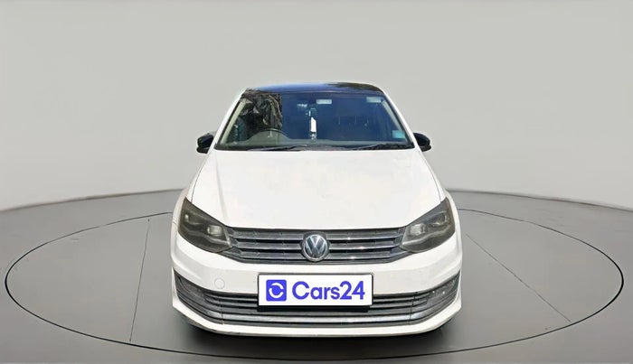 2017 Volkswagen Vento HIGHLINE 1.6 MPI, Petrol, Manual, 1,04,673 km, exterior