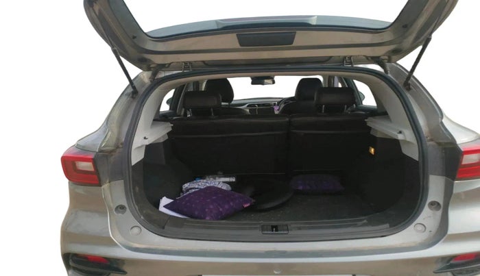 2024 MG ASTOR Sprint 1.5 MT (Ivory), Petrol, Manual, 7,500 km, exterior