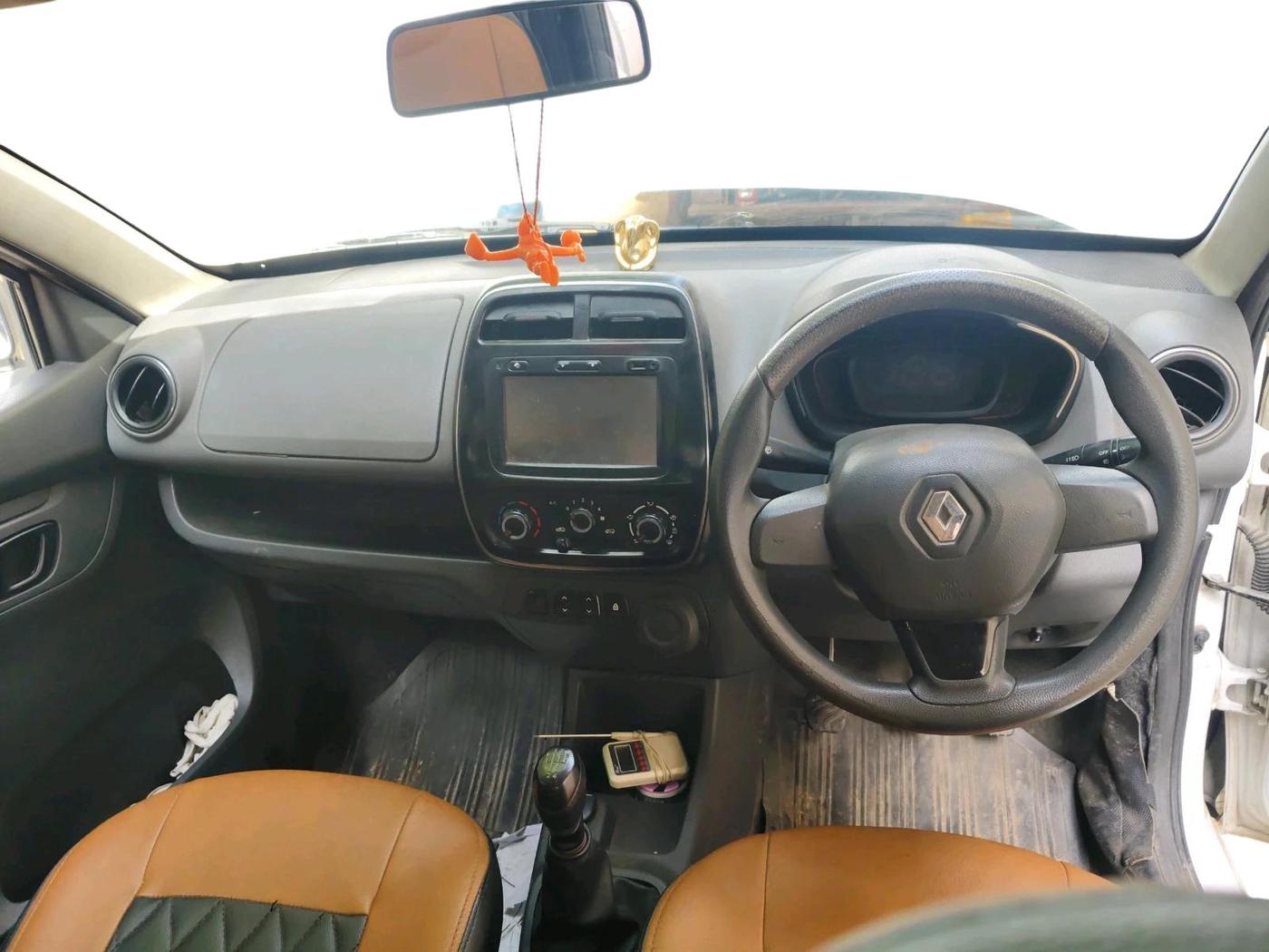 2015 Renault Kwid RXT 0.8, Petrol, Manual, 1,16,519 km, interior