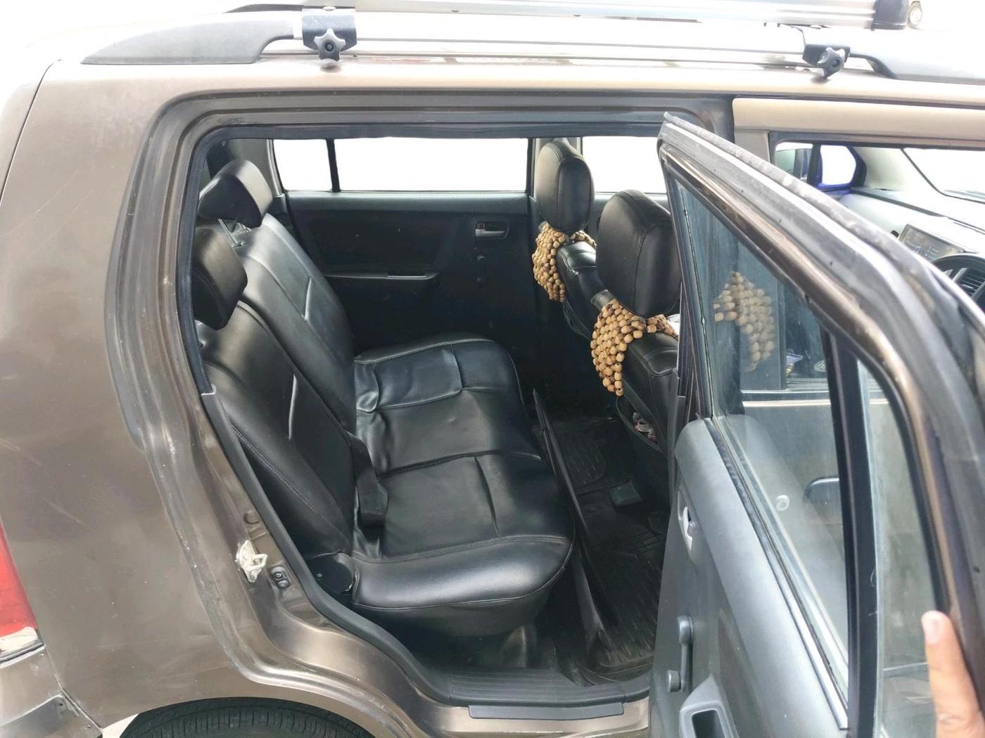 2012 Maruti Wagon R 1.0 LXI CNG, CNG, Manual, 1,43,905 km, interior