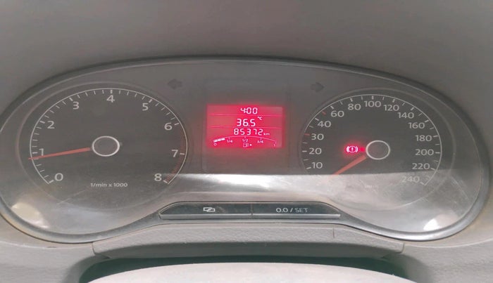 2010 Volkswagen Vento TRENDLINE 1.6, Petrol, Manual, 85,372 km, interior