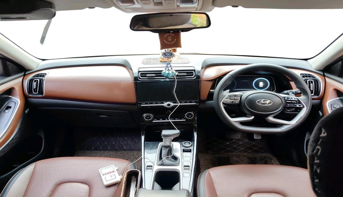 2022 Hyundai ALCAZAR 2.0 SIGNATURE (O) AT 7STR, Petrol, Automatic, 47,332 km, interior