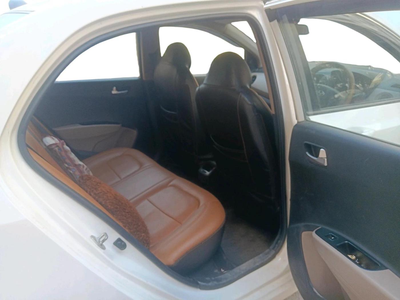 2016 Hyundai Xcent S 1.2, CNG, Manual, 98,463 km, interior
