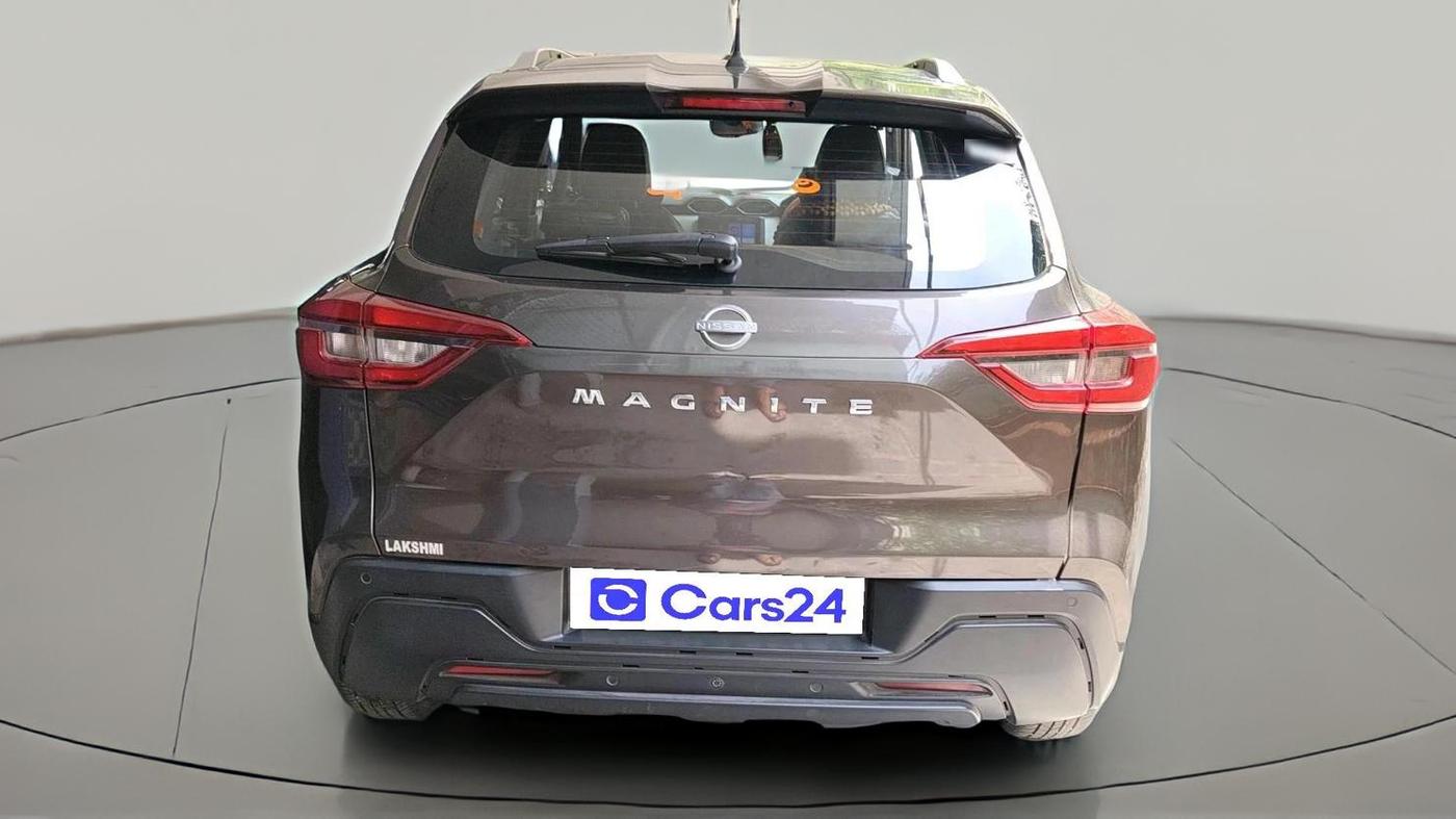 2023 Nissan MAGNITE XE, Petrol, Manual, 13,617 km, exterior
