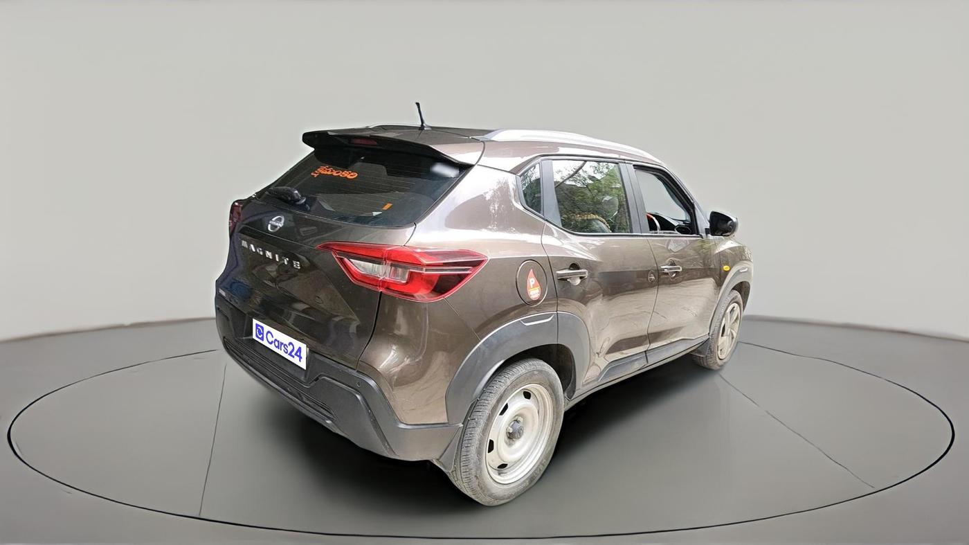 2023 Nissan MAGNITE XE, Petrol, Manual, 13,617 km, exterior