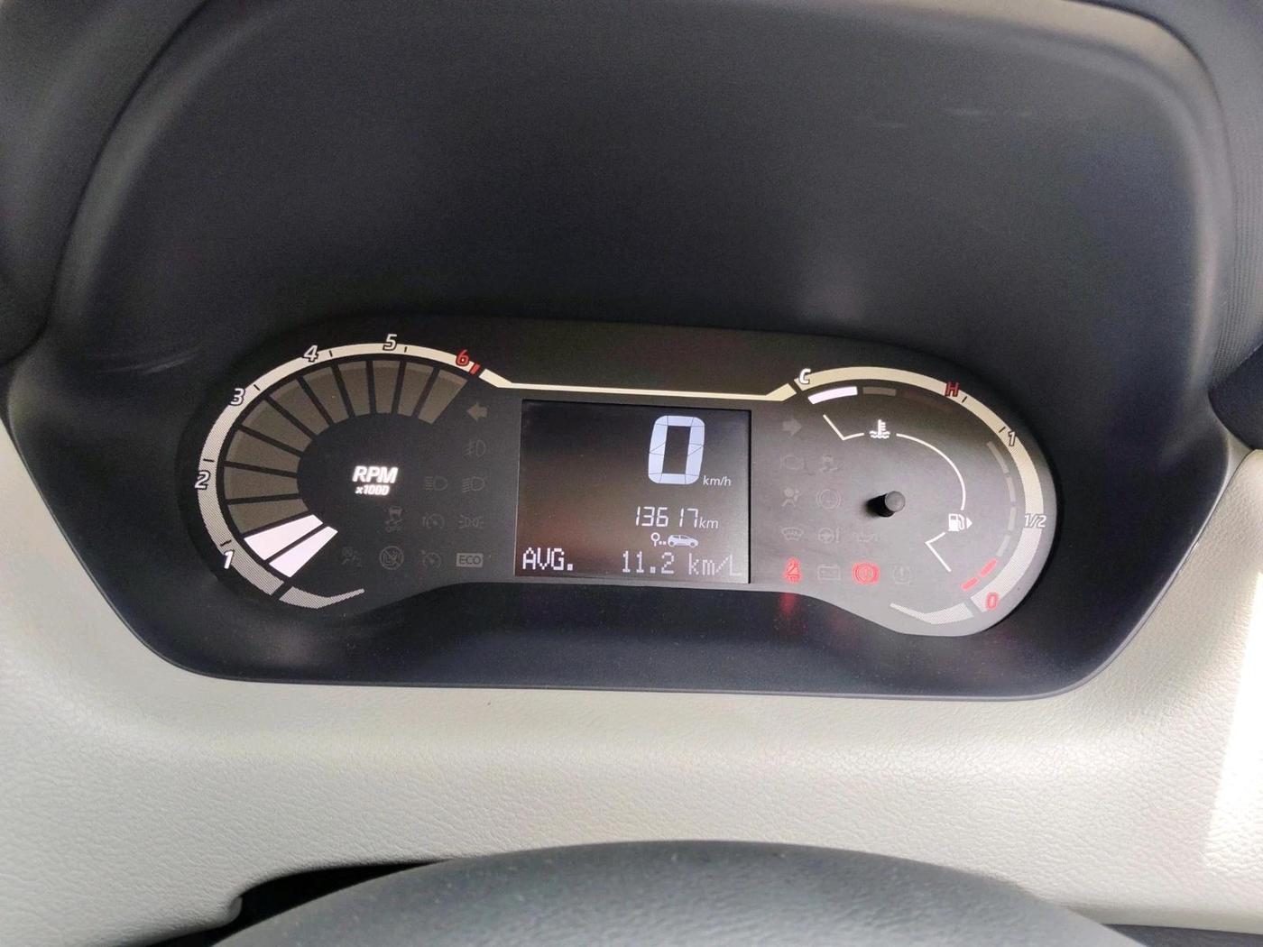 2023 Nissan MAGNITE XE, Petrol, Manual, 13,617 km, interior