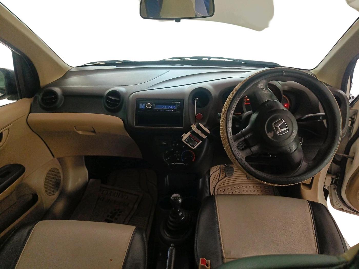 2013 Honda Amaze 1.2L I-VTEC EX, Petrol, Manual, 1,26,765 km, interior