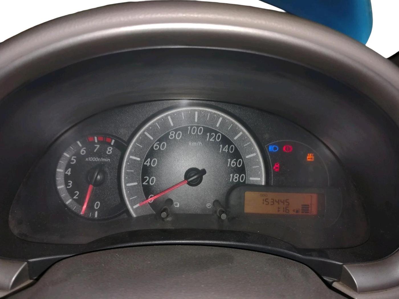 2011 Nissan Micra XV PETROL, Petrol, Manual, 1,53,445 km, interior
