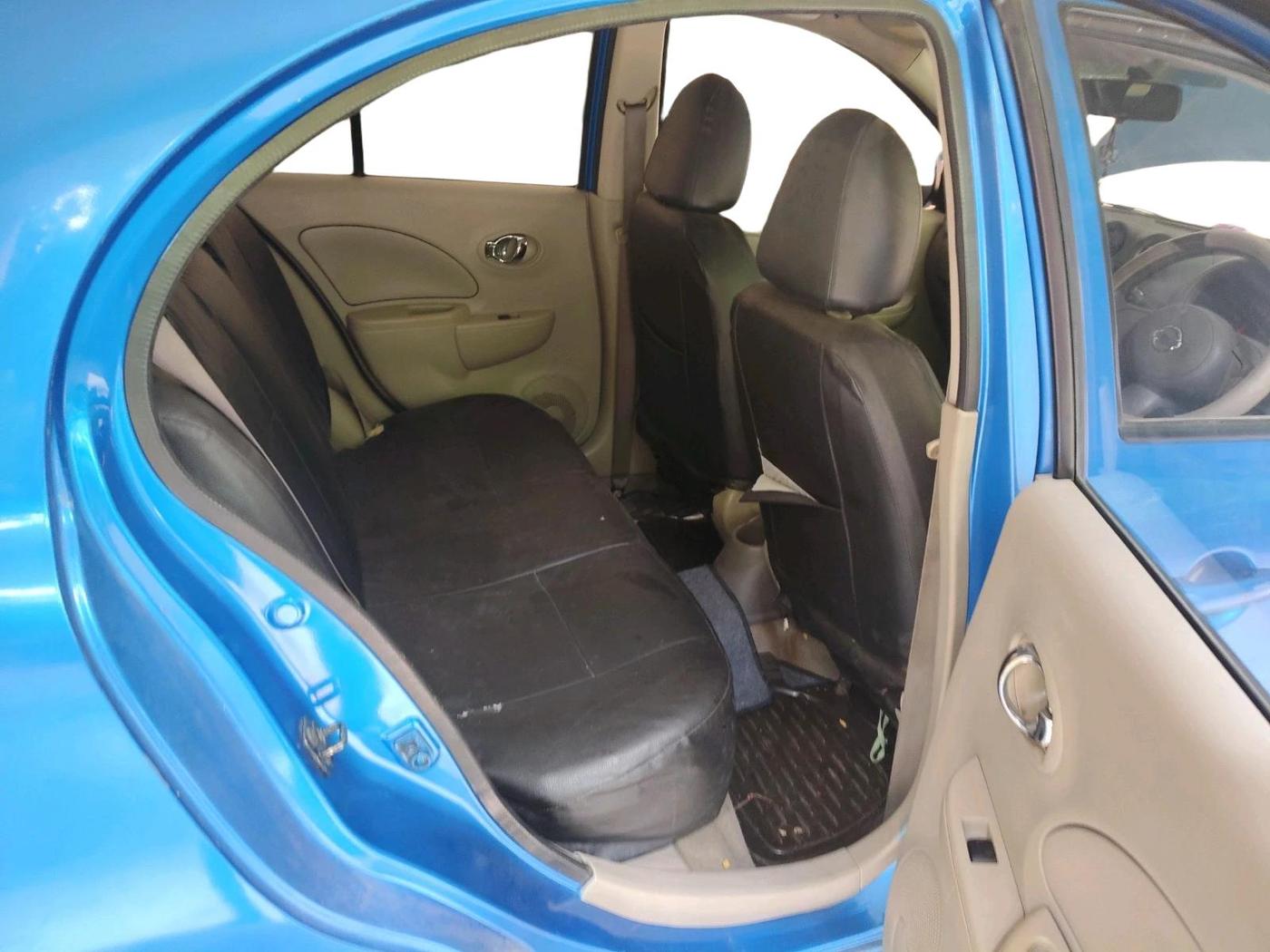 2011 Nissan Micra XV PETROL, Petrol, Manual, 1,53,445 km, interior