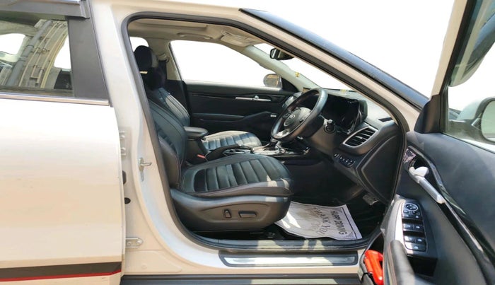 2020 KIA SELTOS GTX PLUS AT 1.5 DIESEL, Diesel, Automatic, 89,047 km, interior