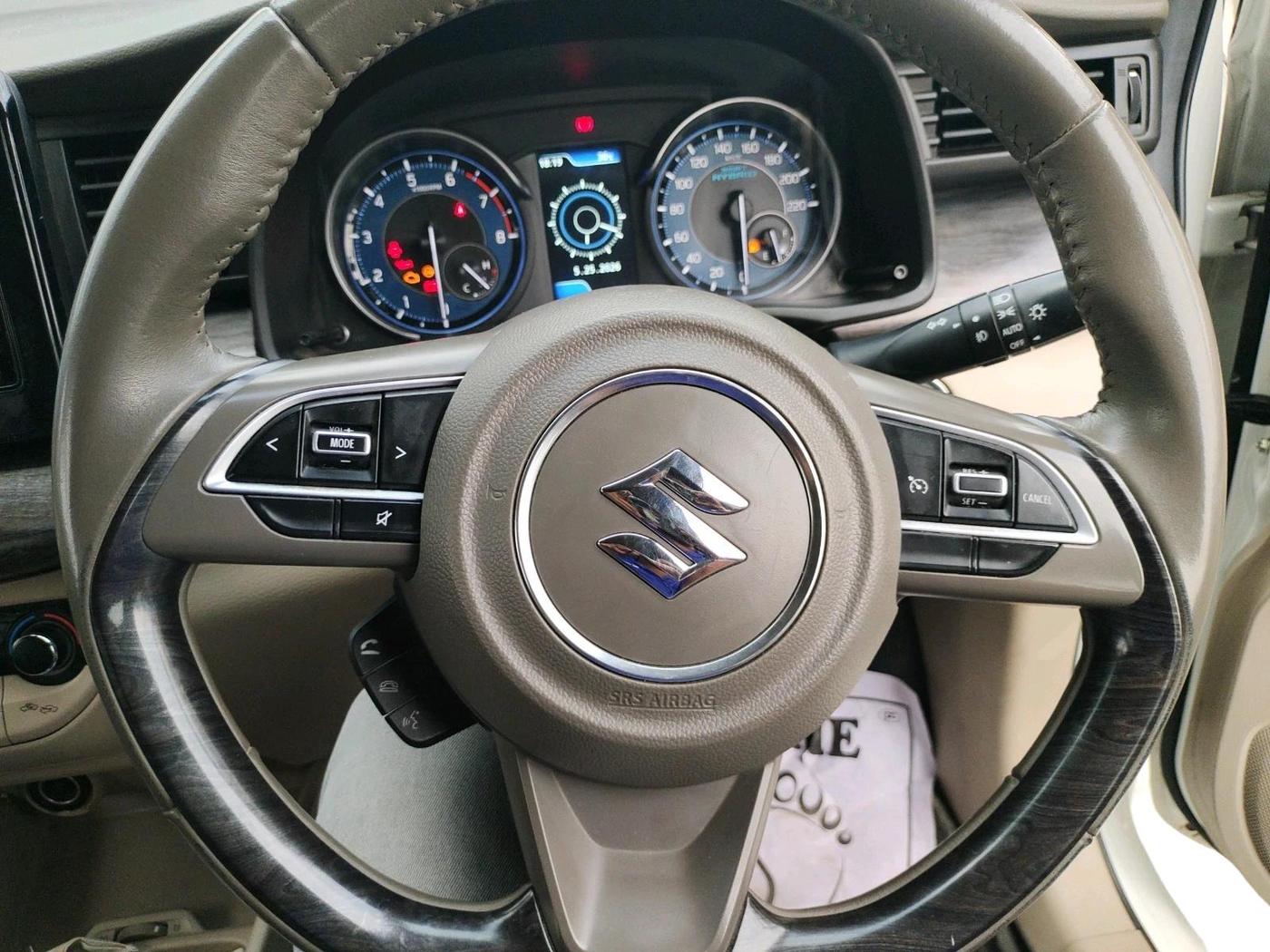 2024 Maruti Ertiga ZXI+ SHVS, Petrol, Manual, 62,811 km, interior