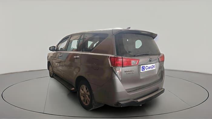 2019 Toyota Innova Crysta 2.4 VX 7 STR, Diesel, Manual, 1,88,299 km, exterior
