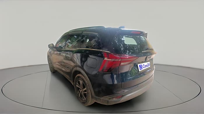 2021 Mahindra XUV700 AX 5 P MT 7 STR, Petrol, Manual, 73,707 km, exterior