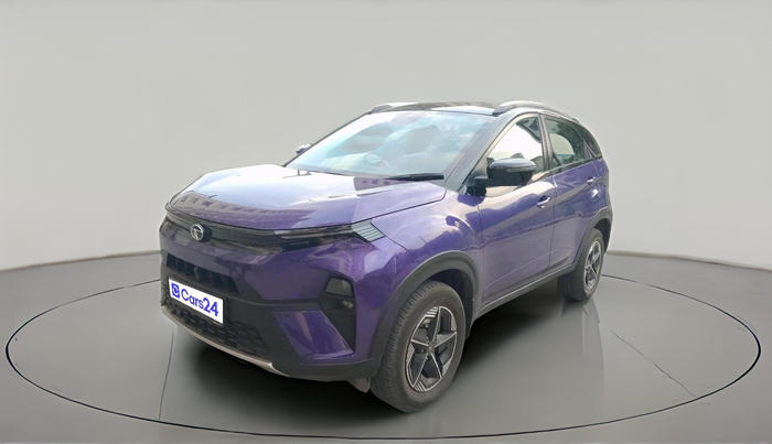 2023 Tata NEXON FEARLESS PURPLE + SUNROOF DUAL TONE 1.2 PETROL, Petrol, Manual, 30,192 km, exterior