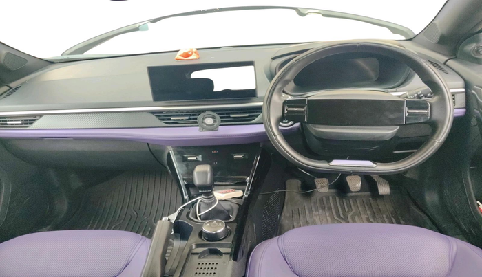 2023 Tata NEXON FEARLESS PURPLE + SUNROOF DUAL TONE 1.2 PETROL, Petrol, Manual, 30,192 km, interior