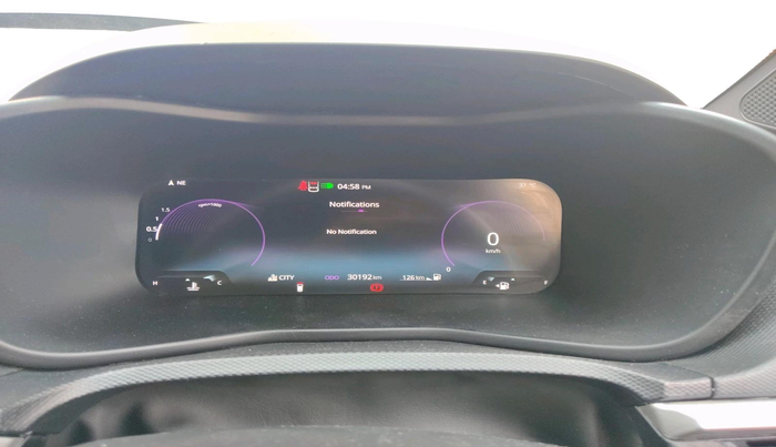 2023 Tata NEXON FEARLESS PURPLE + SUNROOF DUAL TONE 1.2 PETROL, Petrol, Manual, 30,192 km, interior