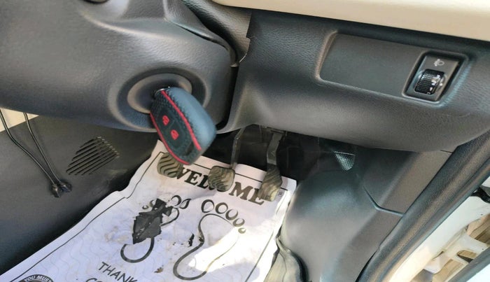 2021 Nissan MAGNITE XL, Petrol, Manual, 42,725 km, interior