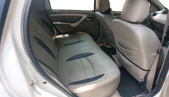 2013 Nissan Terrano XL (D), Diesel, Manual, 1,59,126 km, interior