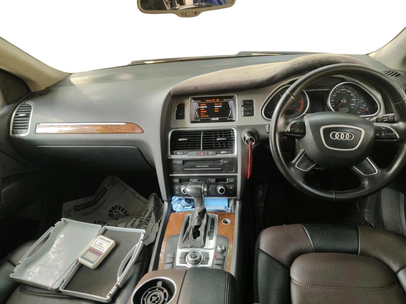 2014 Audi Q7 3.0 TDI QUATTRO, Diesel, Automatic, 1,05,101 km, interior