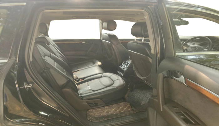 2014 Audi Q7 3.0 TDI QUATTRO, Diesel, Automatic, 1,04,732 km, interior