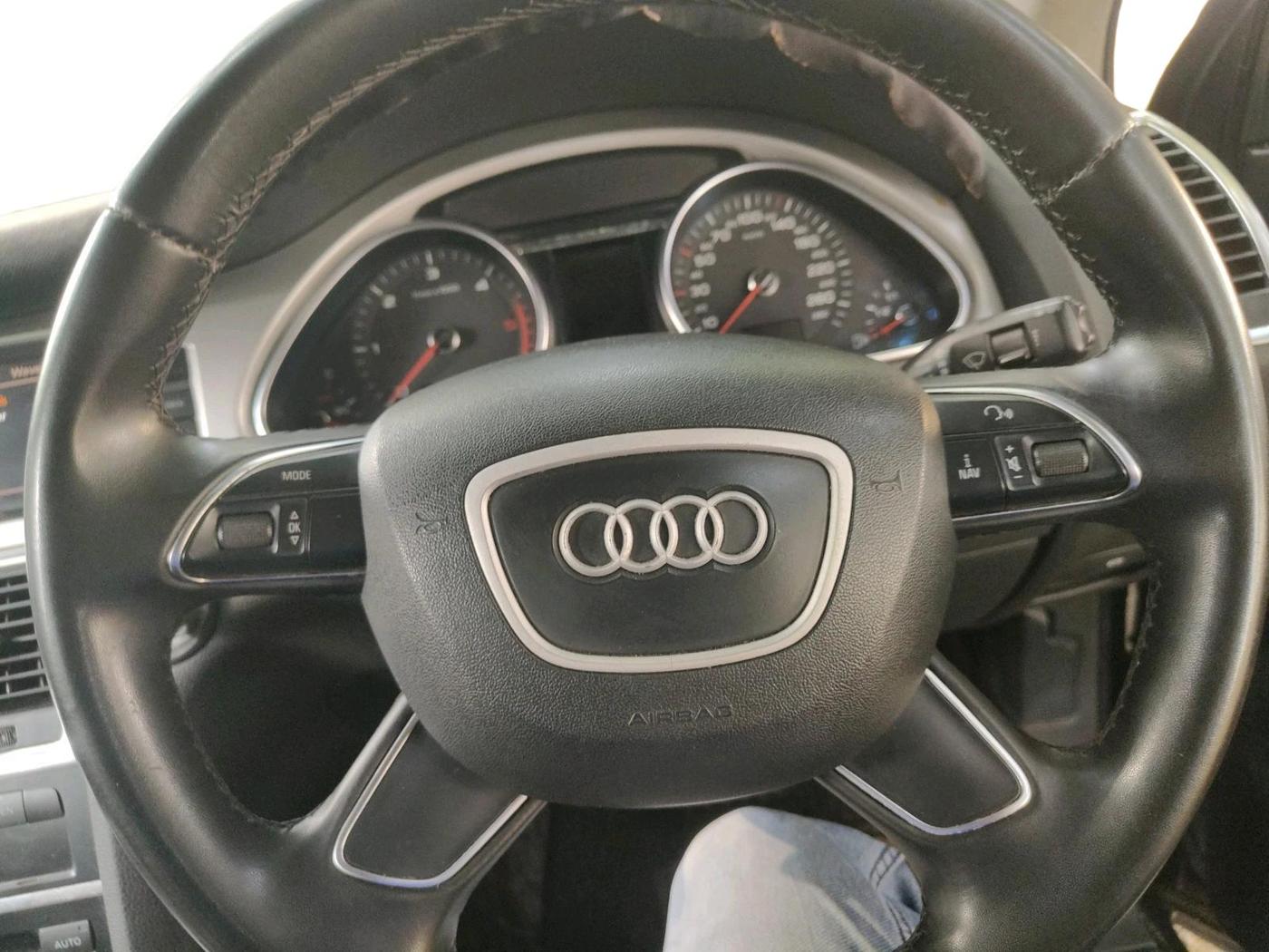 2014 Audi Q7 3.0 TDI QUATTRO, Diesel, Automatic, 1,05,101 km, interior