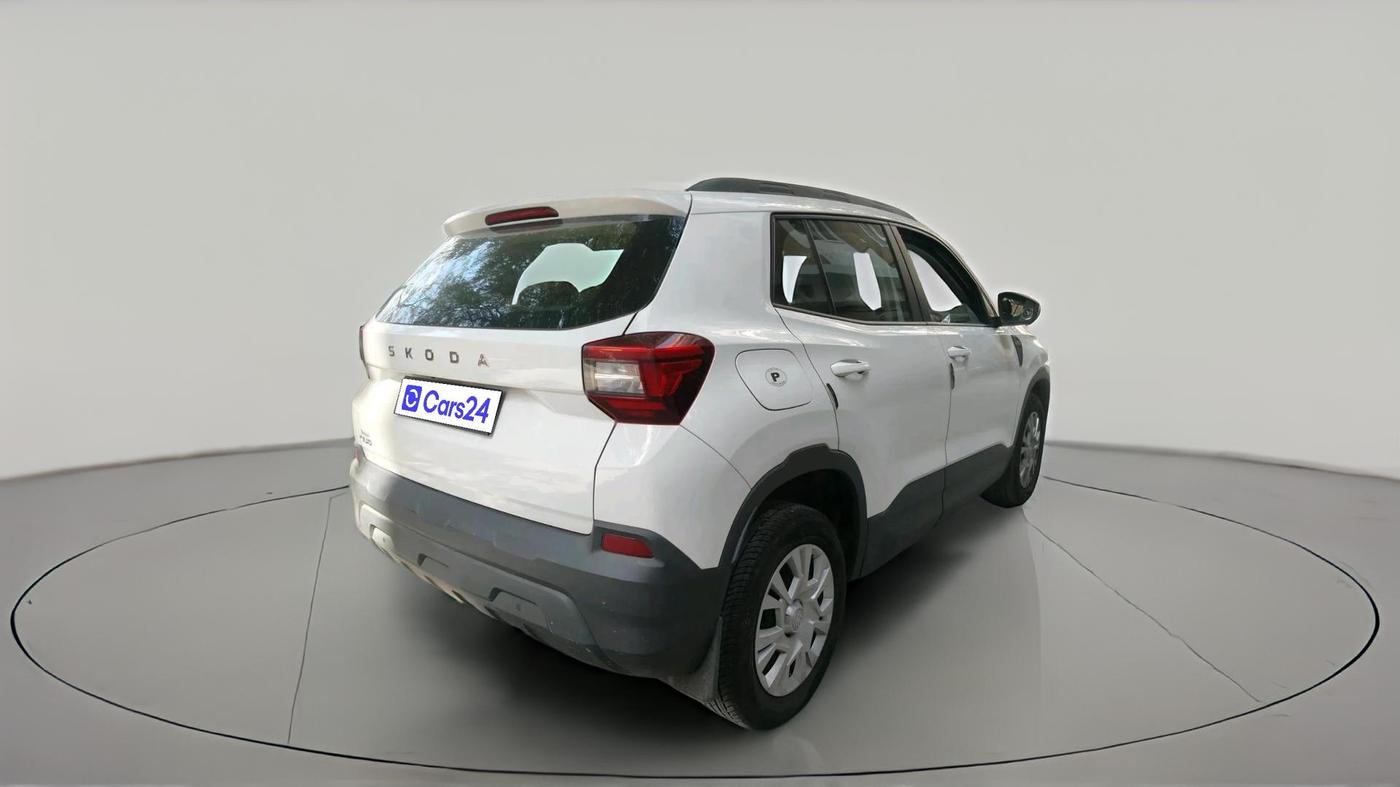 2025 Skoda Kylaq Classic, Petrol, Manual, 6,121 km, exterior