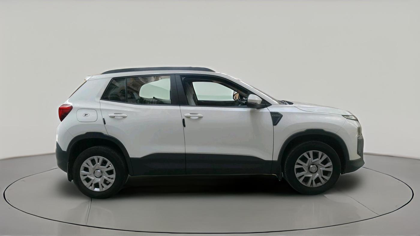 2025 Skoda Kylaq Classic, Petrol, Manual, 6,121 km, exterior