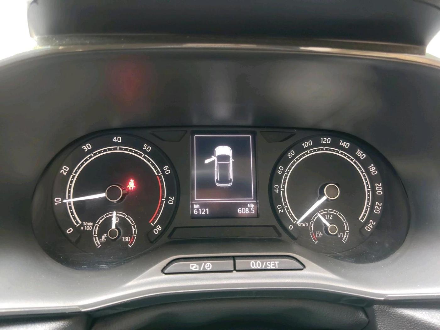 2025 Skoda Kylaq Classic, Petrol, Manual, 6,121 km, interior